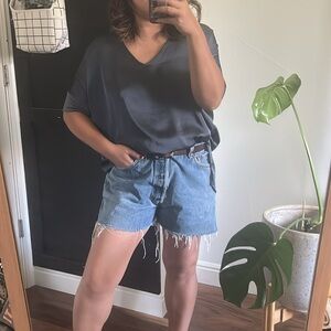 TUTU & LILLI Oversized Satin V neck Blouse. S